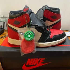 Jordan 1 retro high bred toe